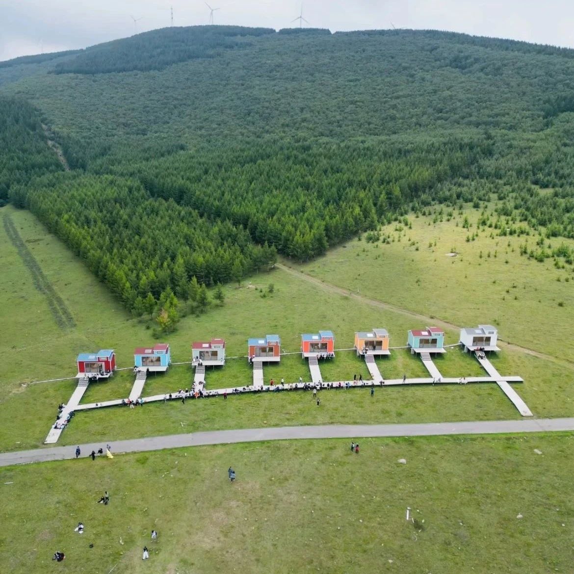 热门活动-塞外油画 欧式山地风光 桦皮岭徒步特价