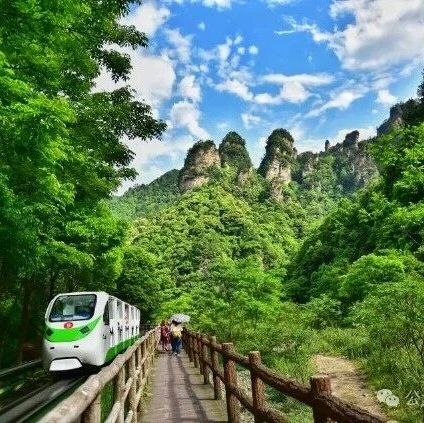 热门活动-张家界 凤凰古城 芙蓉镇 长沙 南岳衡山，魅力湘西！[十一]