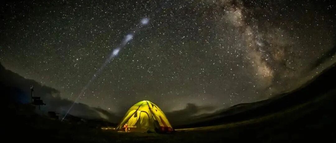 休闲露营｜9.13-14｜沽源·平头梁下车扎营 草原天路轻装徒步：草原秋色 日落晚霞 日出云海 星空银河（可租赁装备）