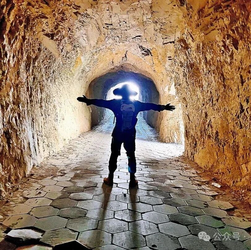 热门活动-幽州大峡谷-穿神奇挂壁公路-官厅水库徒步 [周六]