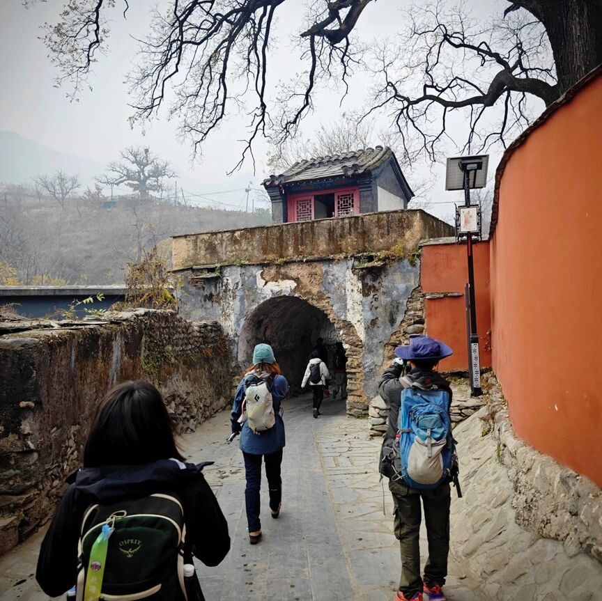 热门活动-【初级AB线】12月6日：南窖古村-猫耳山环穿「八百年古村」「房山大脊」