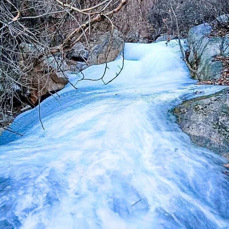 热门活动-「特惠-藤萝谷踏冰」12.20/12.21 | 原始次森林-藤萝冰河冰瀑の冷水峪-河防口-九谷口8公里<初级强度>