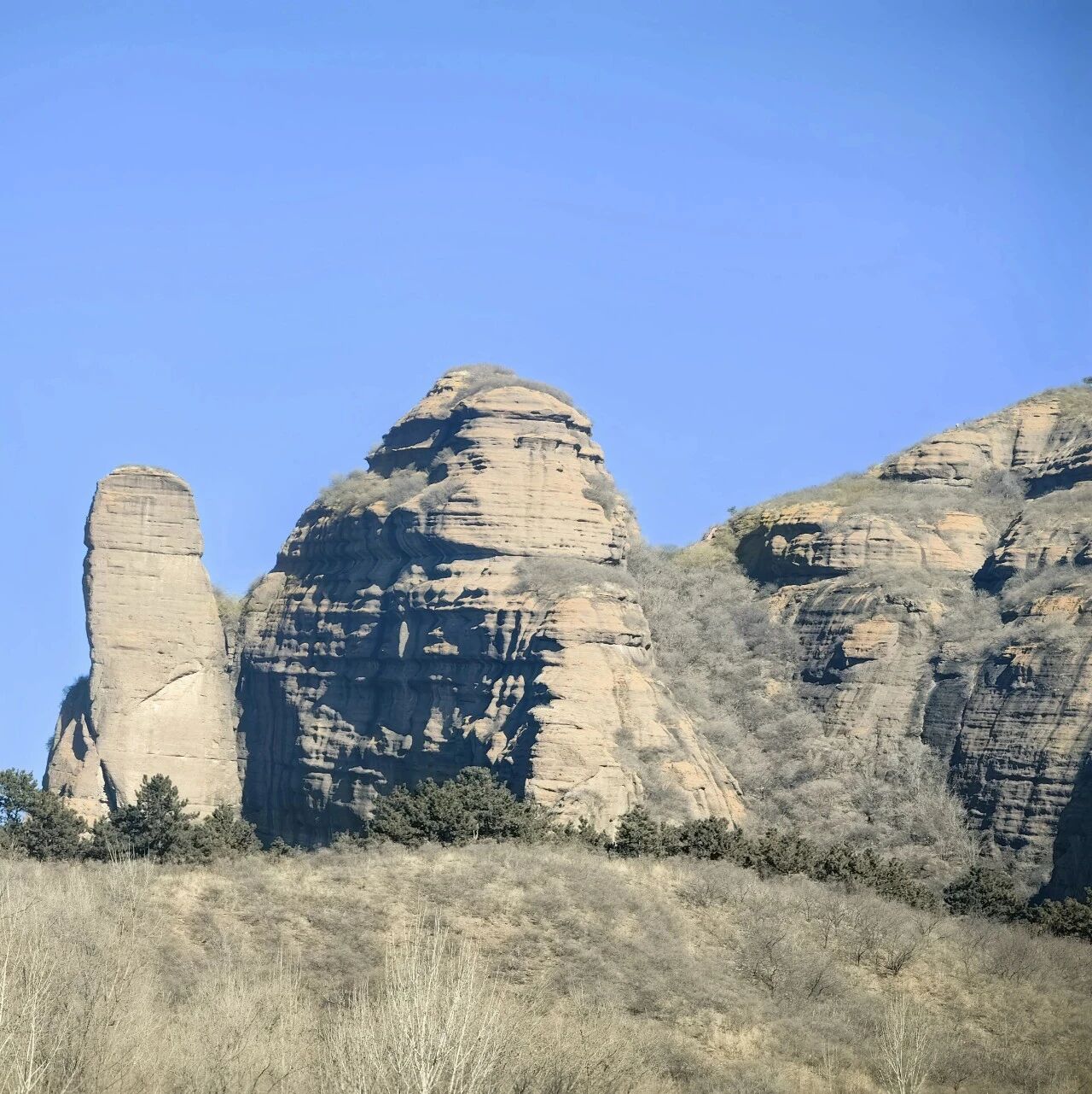 热门活动-【初级】1月24日：夹墙沟-天桥山「丹霞地貌」「燕山秘境」