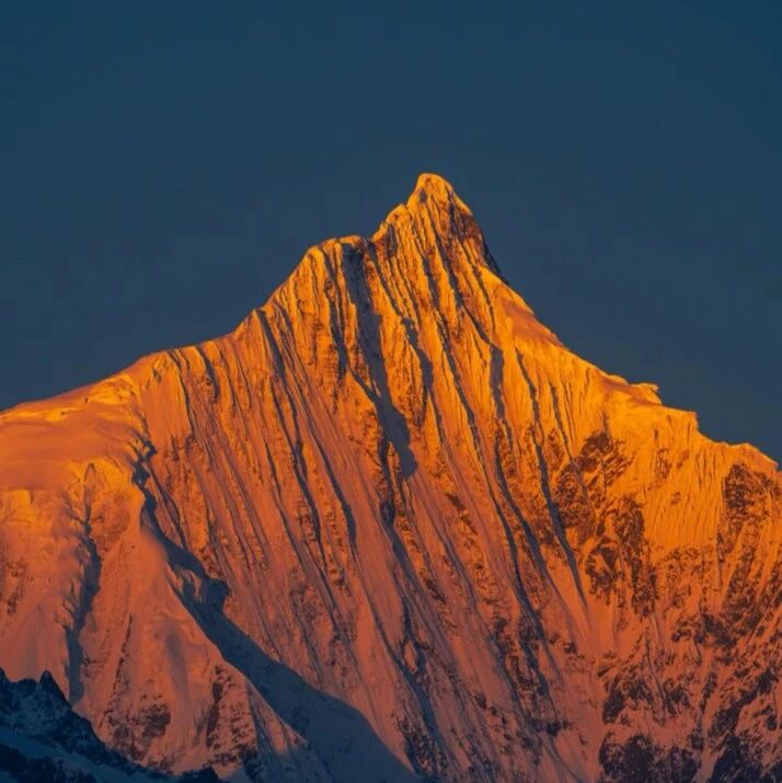 热门活动-【春节特辑|云南】2月18日-23日：探秘雨崩｜徒步虎跳峡，梅里雪山的神圣洗礼