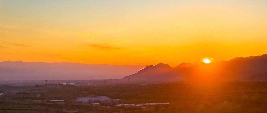 活动封面-初级适度 | 4.4 周六 | 赤壁丹霞-四十里长嵯