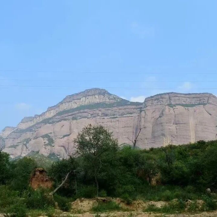 活动封面-【中级】4月11日：四十里长嵯穿越「丹霞赤壁」「 亚洲之巨」