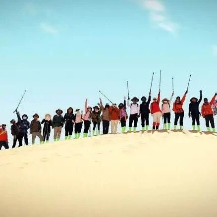 热门活动-【沙漠之旅•初级+】4月18-19日：腾格里沙漠「8湖奇幻之旅」「漫游沙海」「仰望绝美星空」