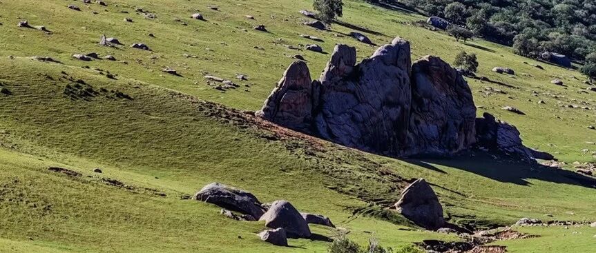 热门活动-【周末两日】【赤峰大青山】【火车】5月30-31日：美林谷-大青山「裂谷奇石」「草甸峡谷」