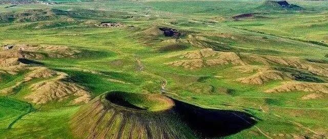 【休闲-亲子】7月4-5日：乌兰哈达火山群-辉腾锡勒大草原-黄花沟