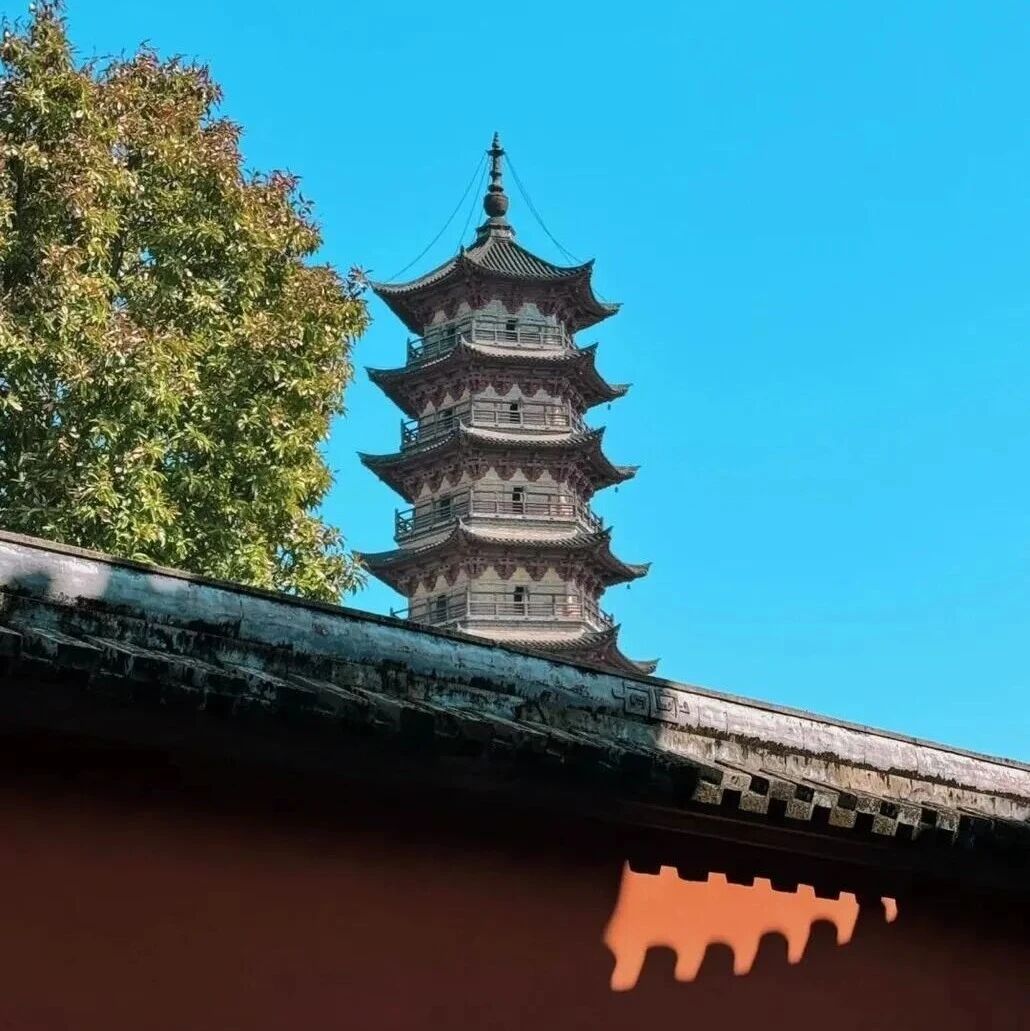 热门活动-已成团！7.18-7.19【赣州古城】江南宋朝不夜城，古色城墙城楼-古浮桥 攀南武当山，U型玻璃眺台