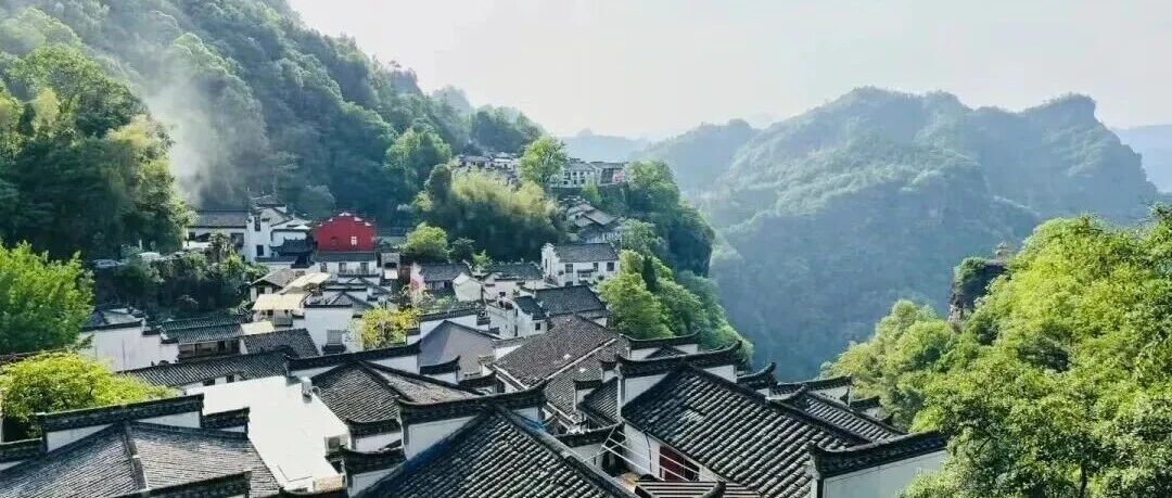 8.14-16号齐云山免票登山，夜宿祖源古村，打卡云上木梨硔+潜口古村+西溪南+万安老街，萤火伴山眠，云海入村庄｜休宁秘境三日休闲避暑之旅