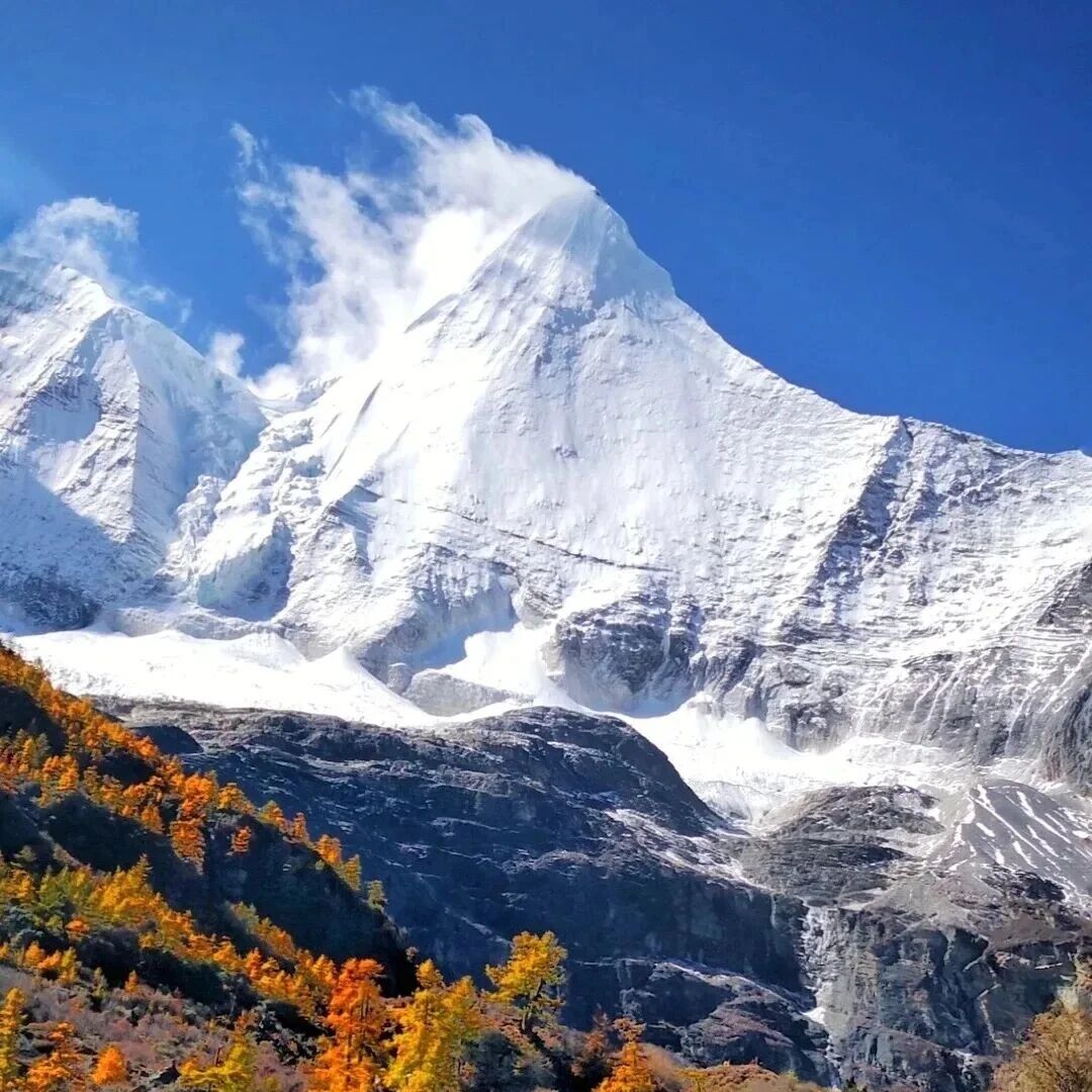 【国庆特辑】10月1-7日：洛克转亚丁「最美秋景」「雪山看海」「轻装露营」