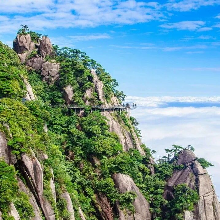 10.31-11.1!【跃徒•三清山】观奇峰云海，觅道骨仙踪，遇云海佛光，醉美水墨三清山！